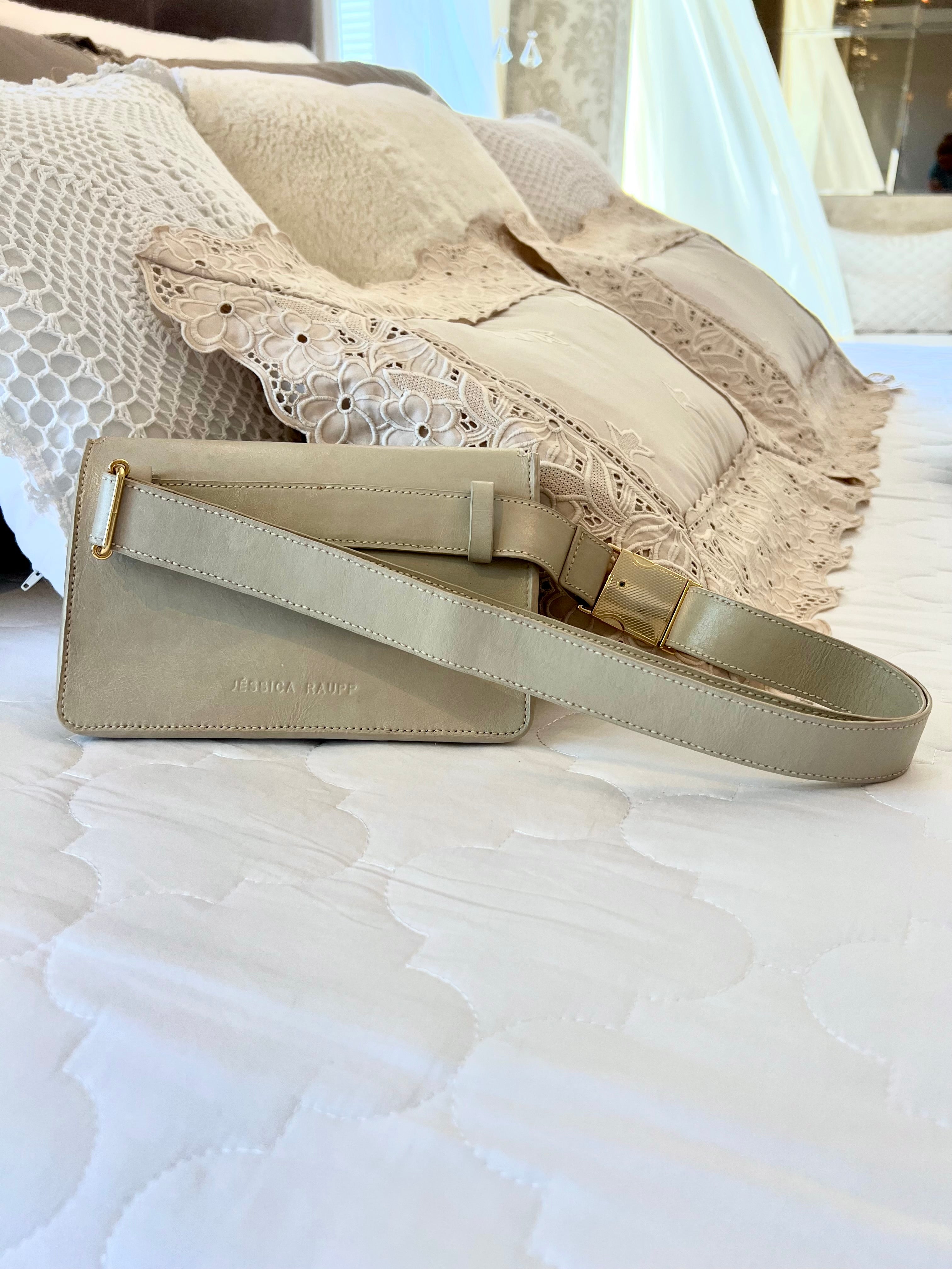 Axis Belt Bag Off White