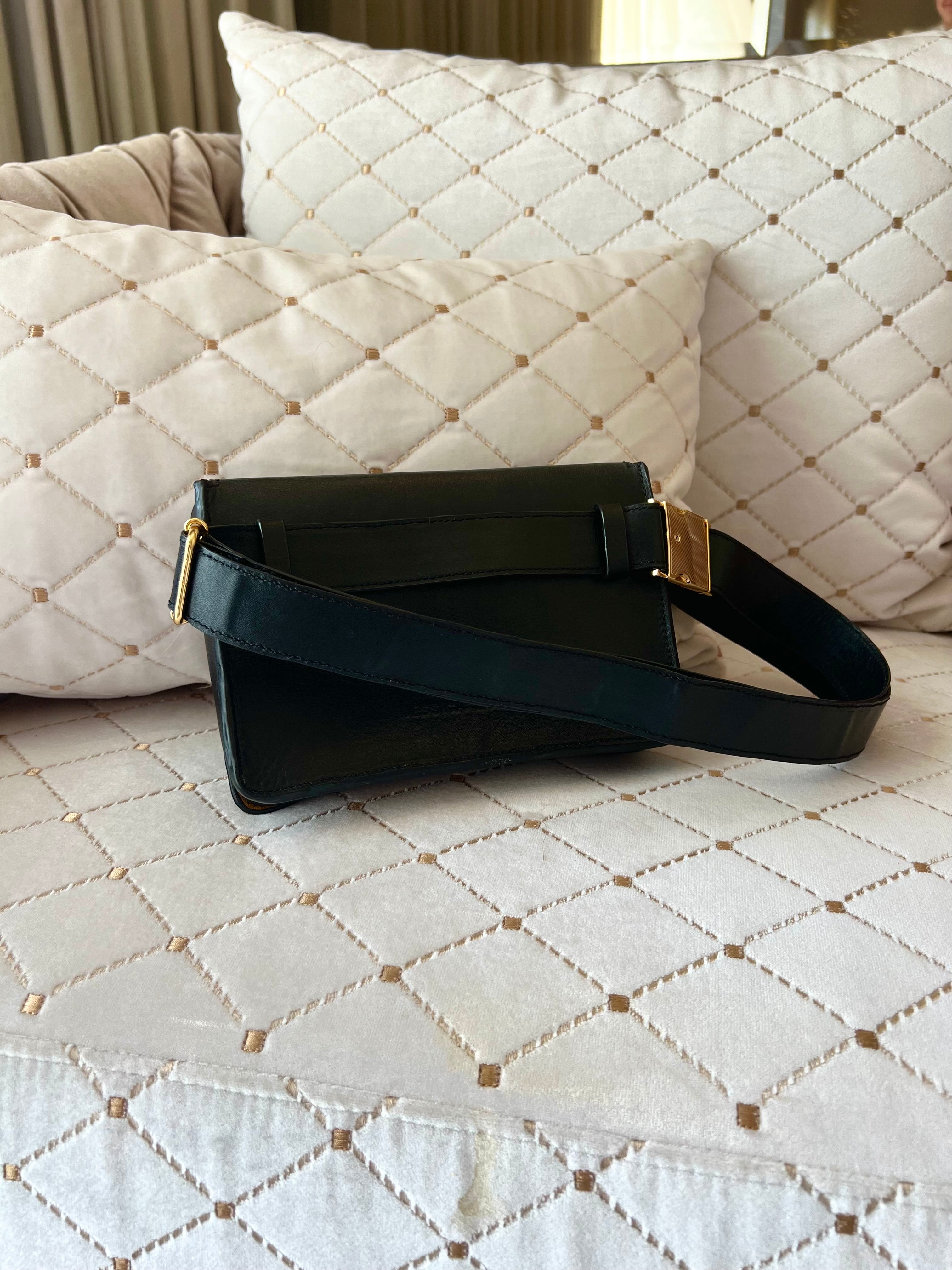Axis Belt Bag Preto