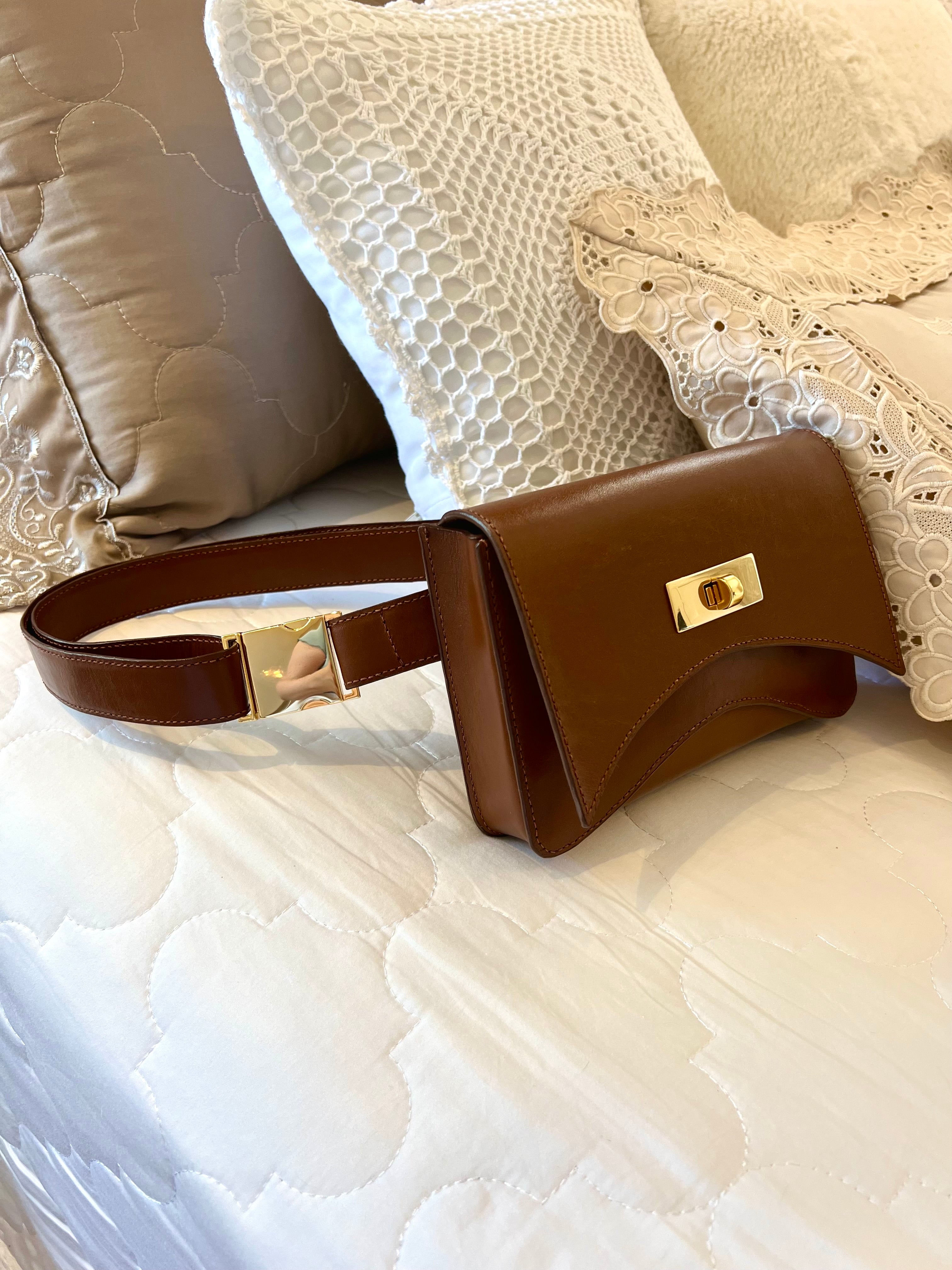 Axis Belt Bag Mocha Intenso